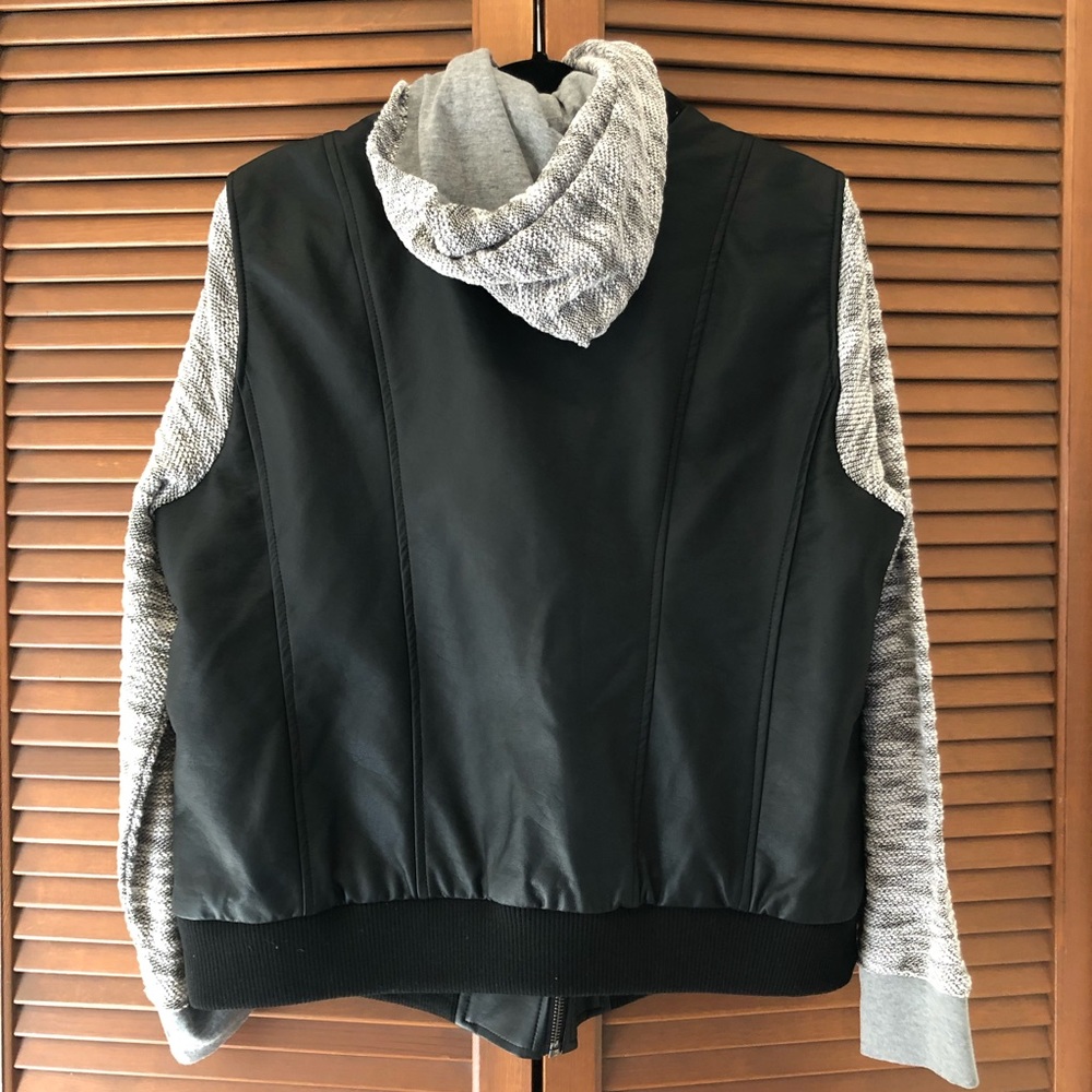 Torrid mixed media faux leather jacket coat 1X 14/16 plus size NWT - Picture 6 of 11